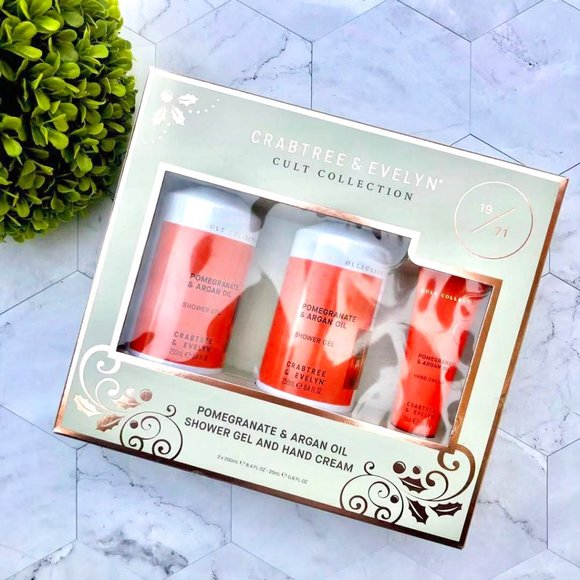Crabtree & Evelyn Other - Crabtree & Evelyn  Cult Collection Gift Set